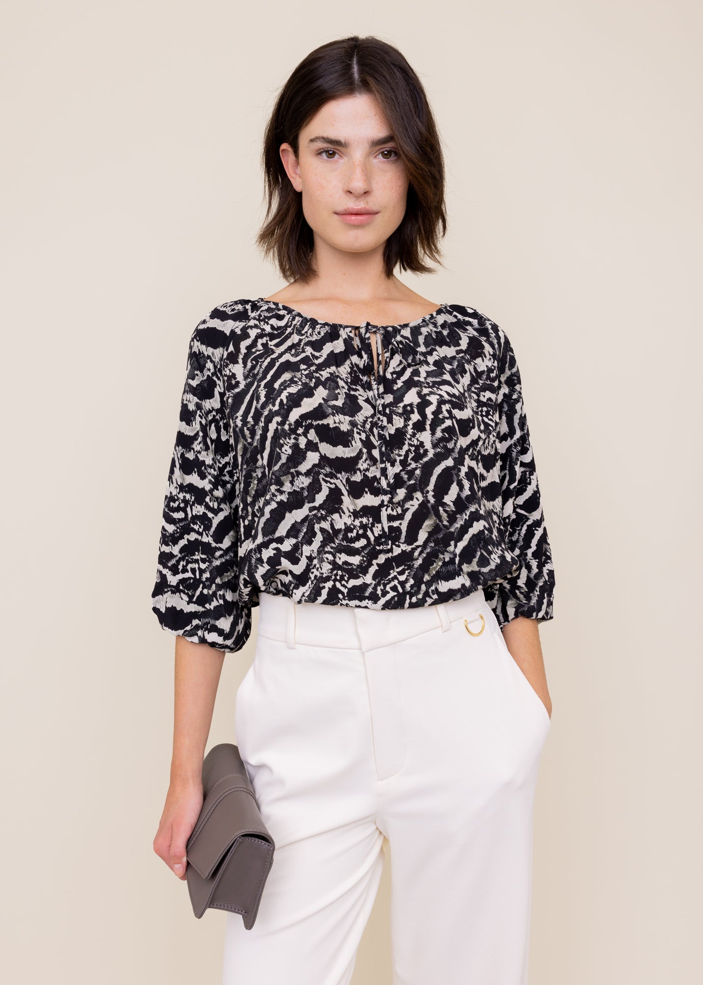 Viscose blouse met pofmouw