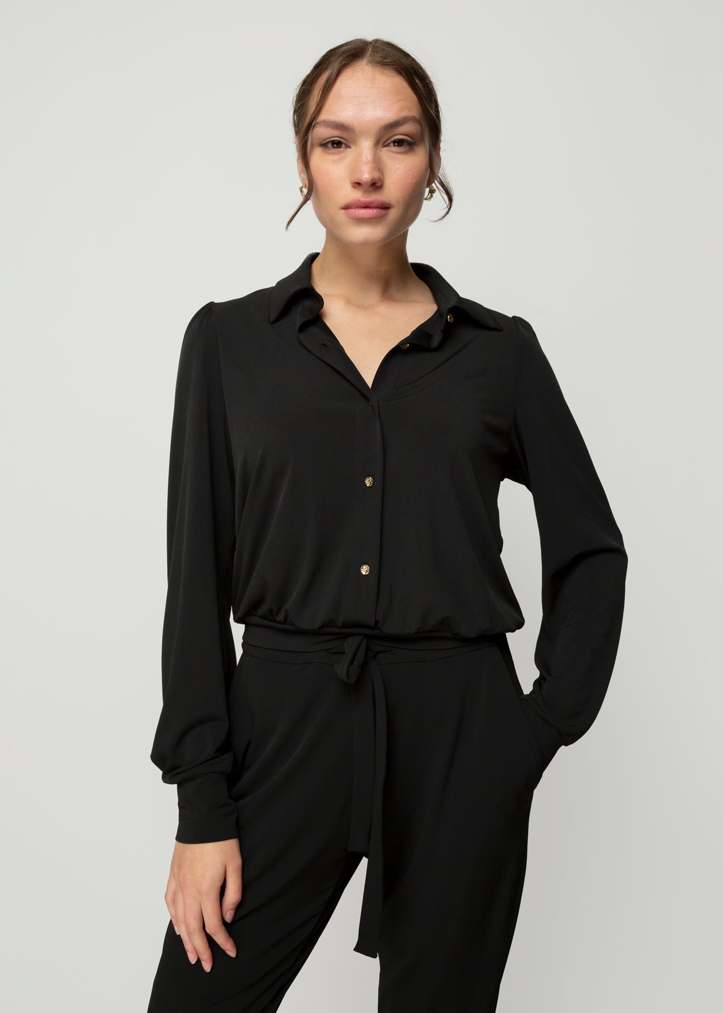 Tricot blouse met luxe knopen