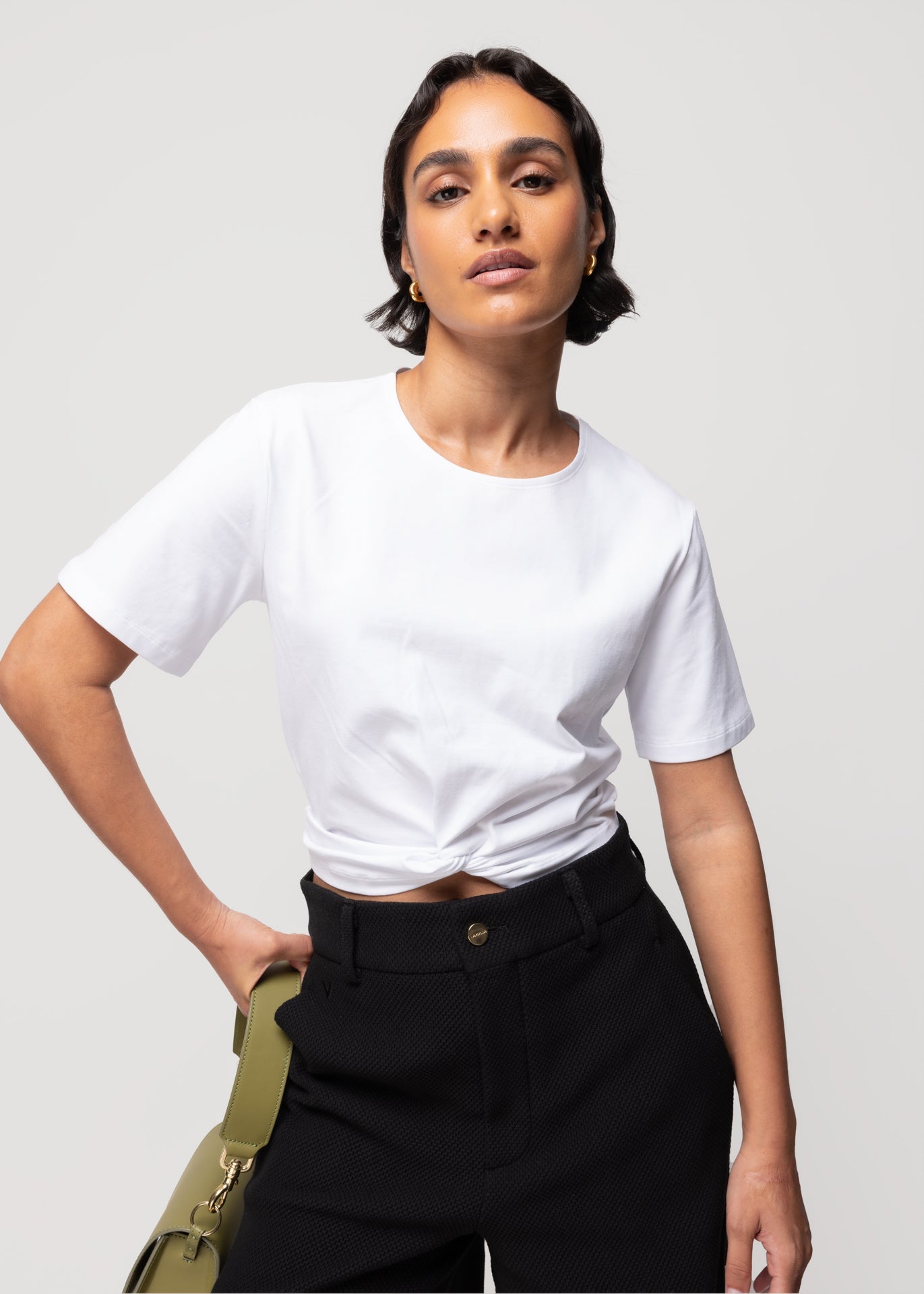 Cropped shirt met knoopdetail