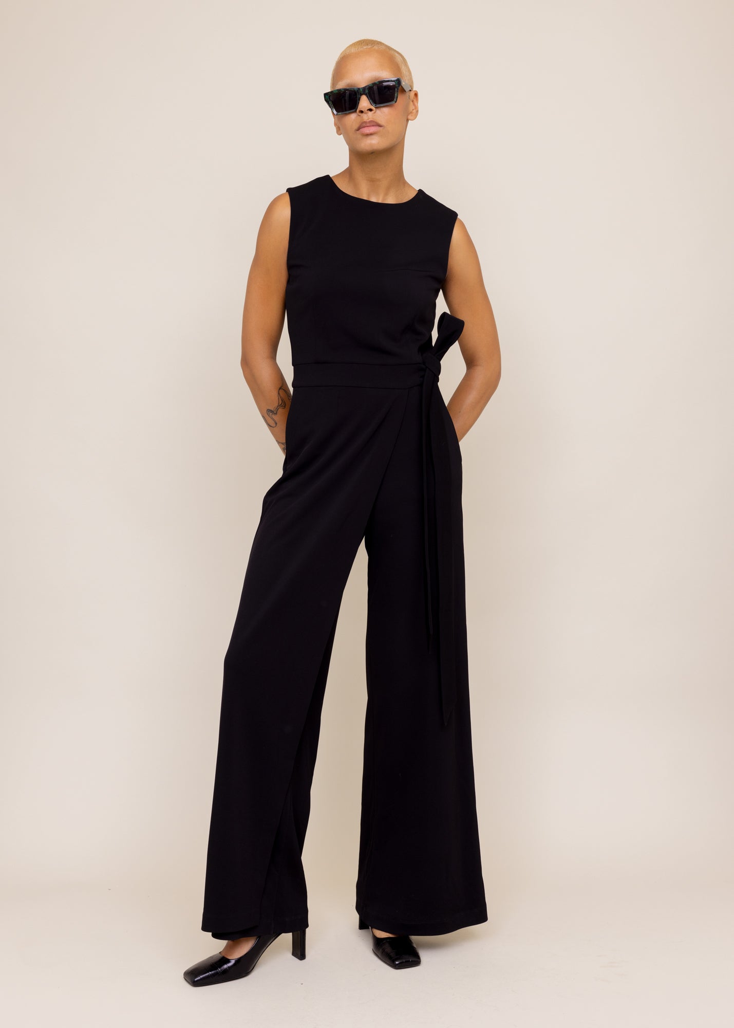 Crepe jumpsuit met wijde pijp