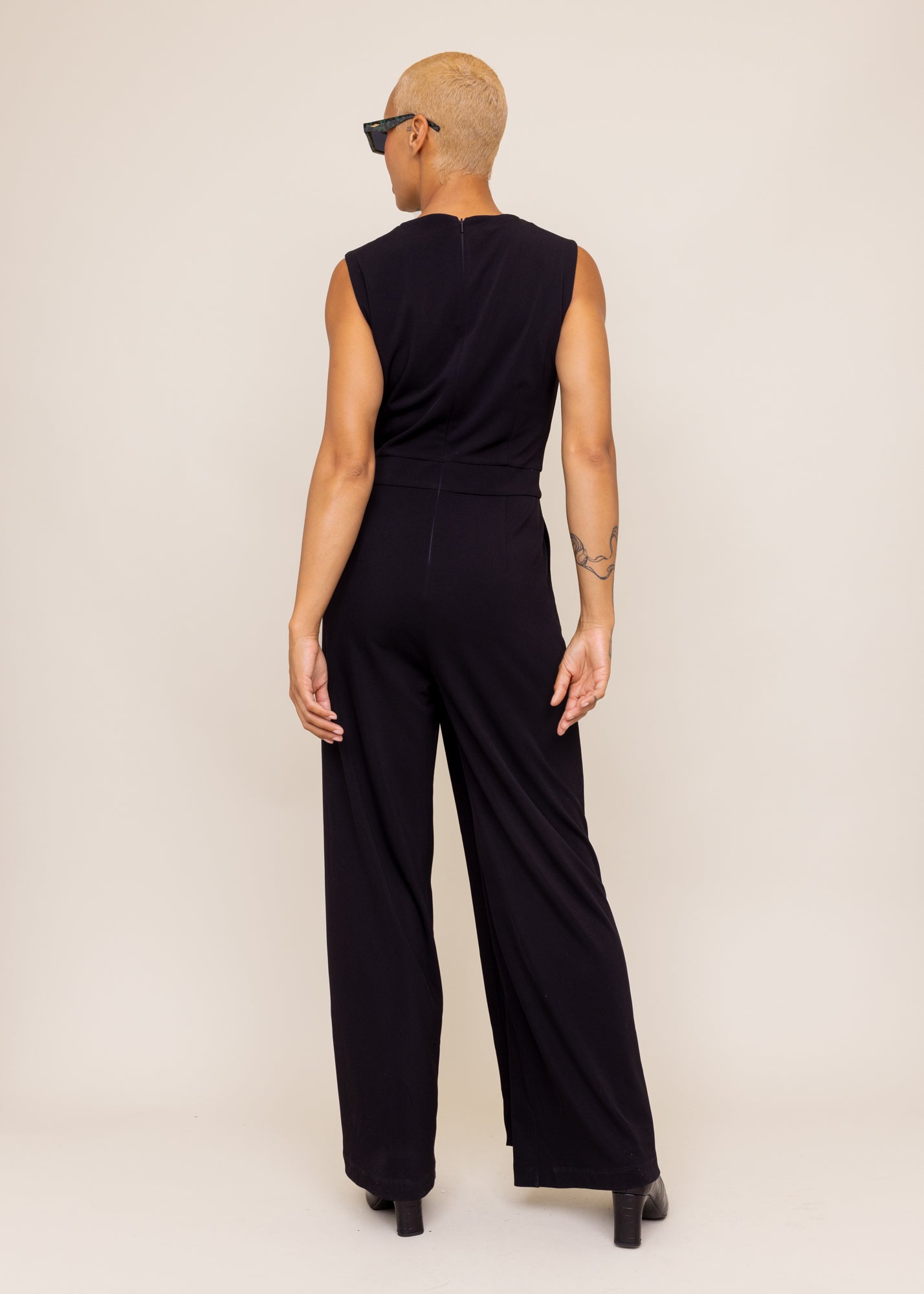 Crepe jumpsuit met wijde pijp