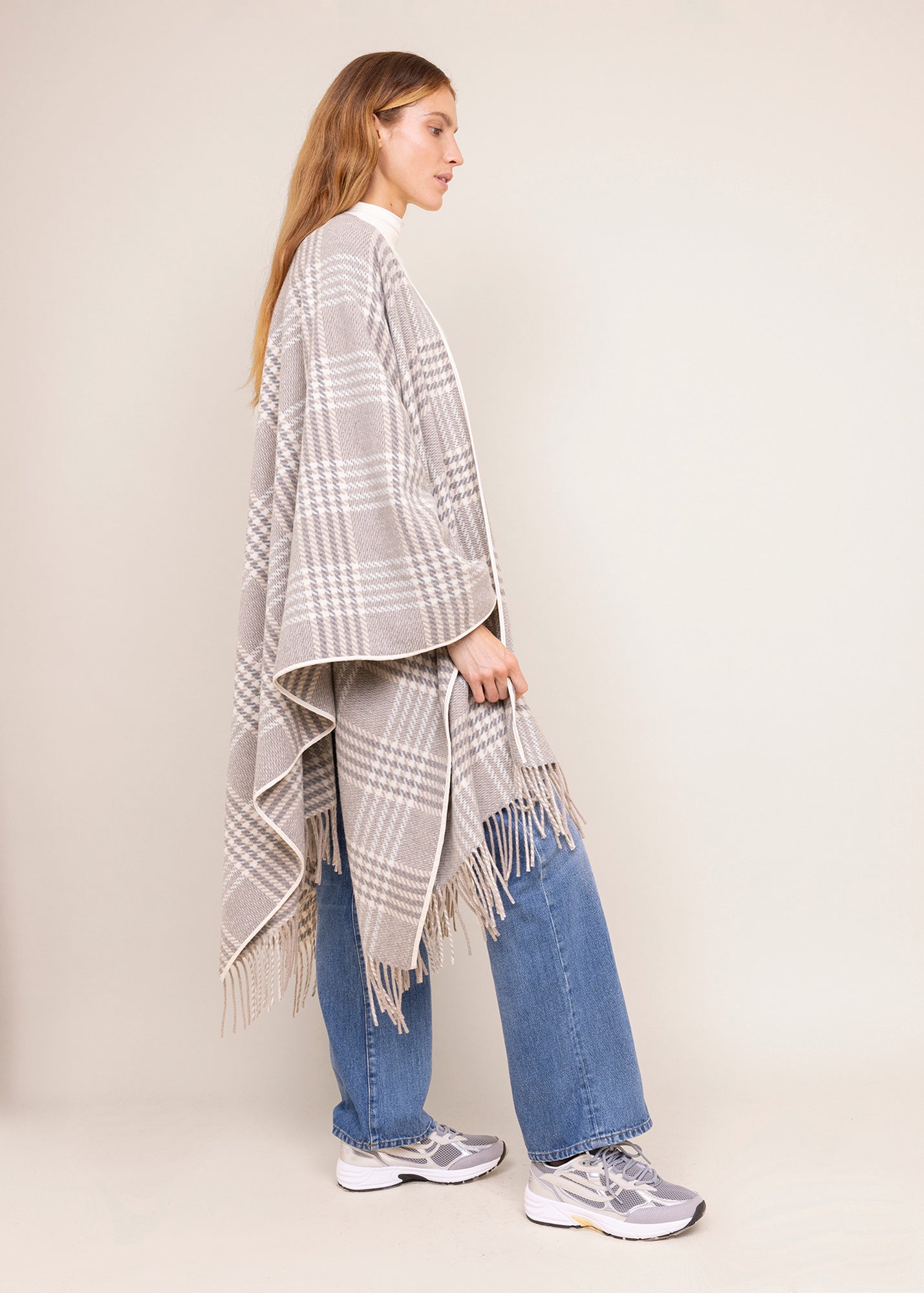 Sjaal Wool blend fringe cape